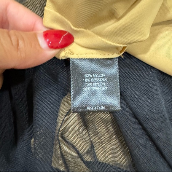 NWT Norma Kamali
Diana One Shoulder Gown Dress Meshe Size XS - Picture 8 of 11